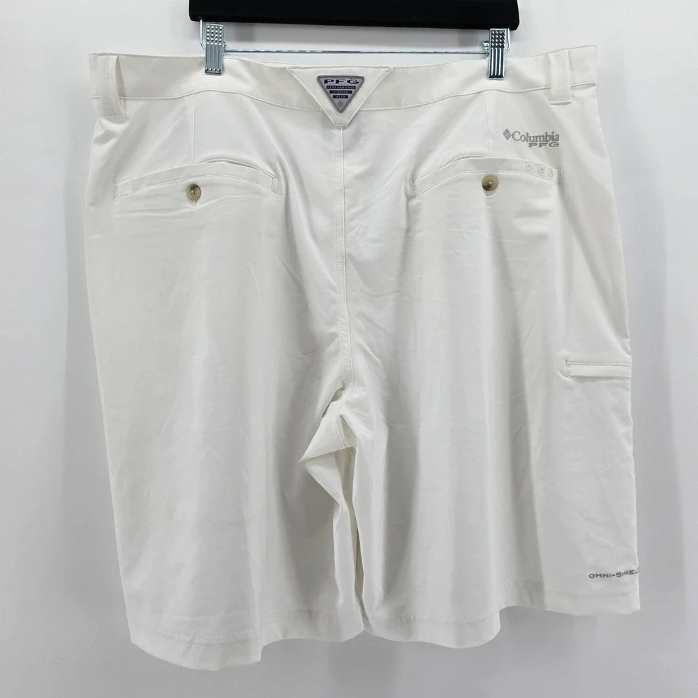 Columbia PFG Grander Marlin II Offshore Shorts Mens Fishing White 42/10 NWT